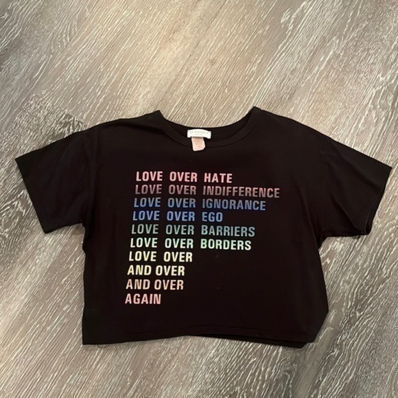 Be Devine Tops - Be Devine Tee
